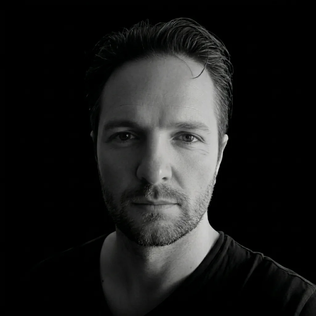 Ben Riv - UAPs News Author Author: Ben Riv